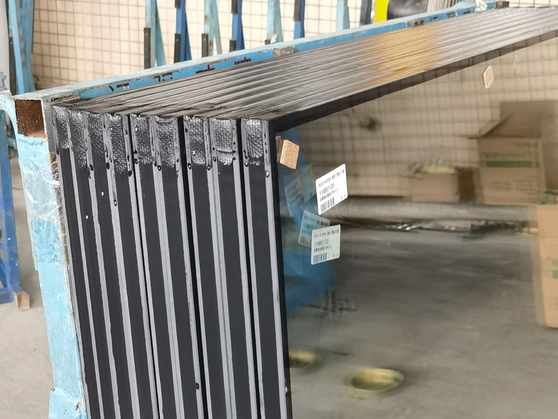 foshan nanhai ruixin glass co., ltd Produktionslinie des Herstellers