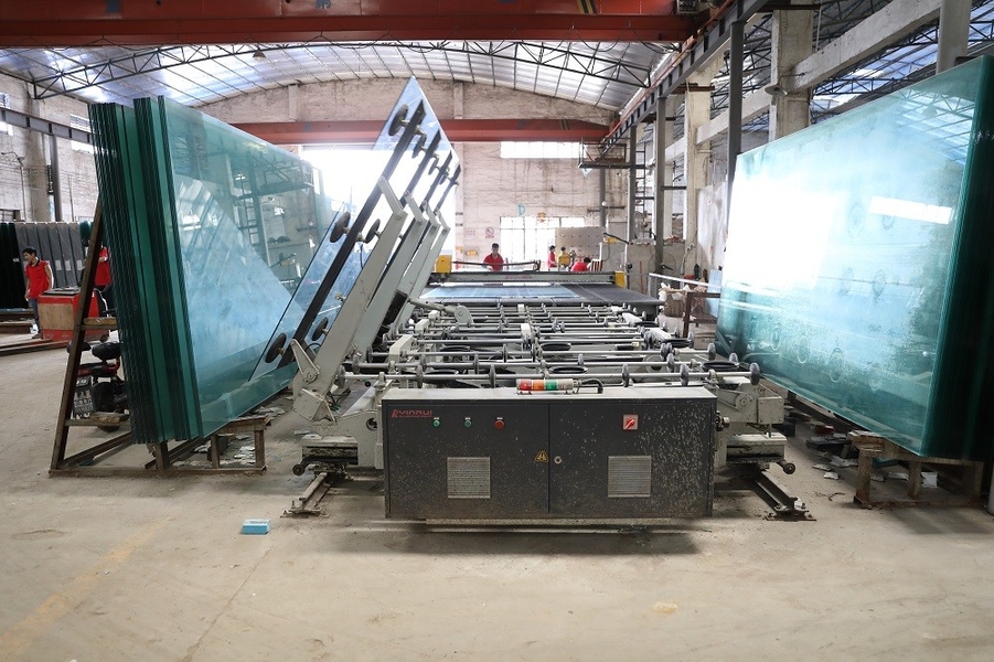 foshan nanhai ruixin glass co., ltd Produktionslinie des Herstellers